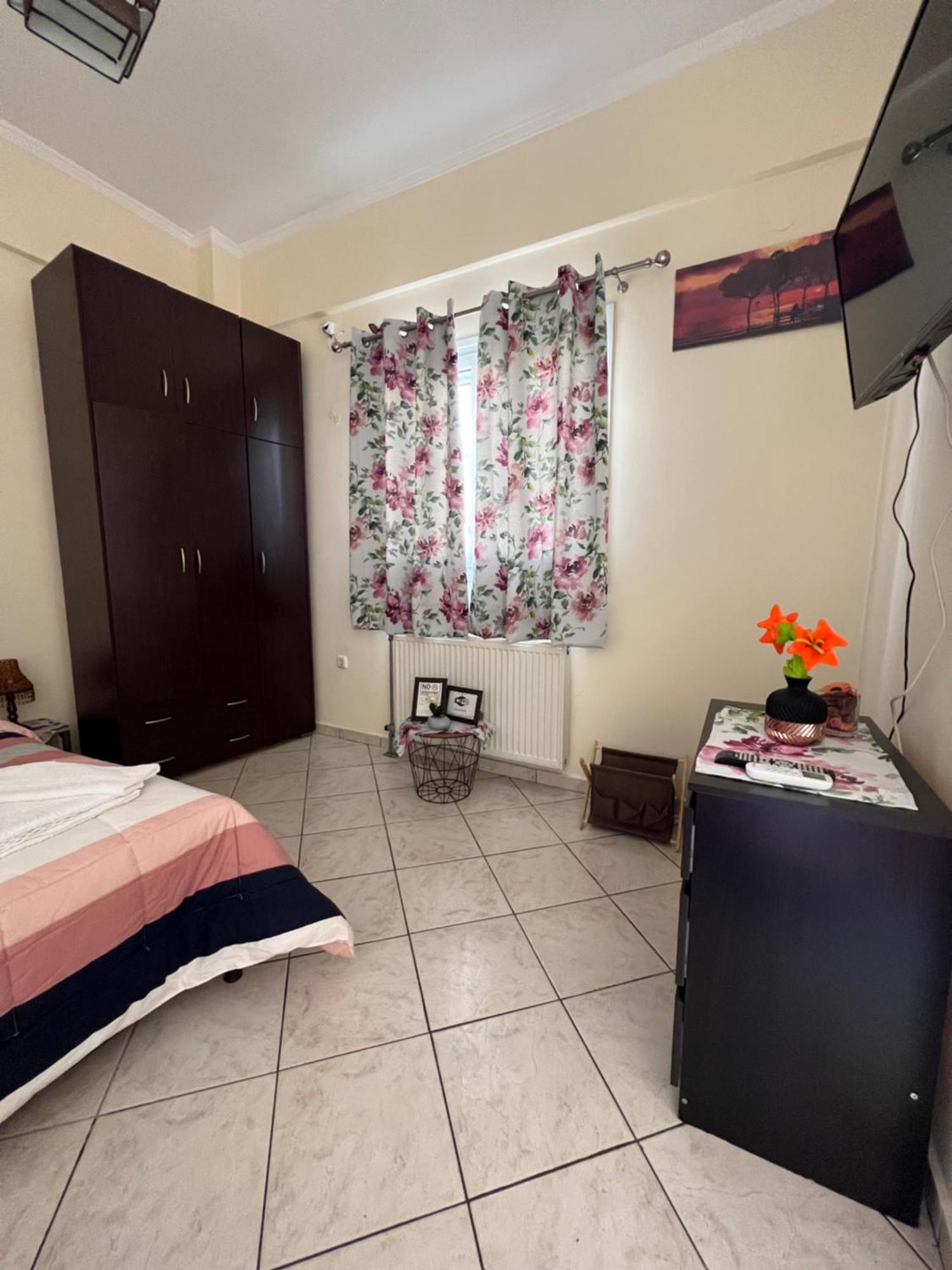 See And City Apartment 艾伊翁 外观 照片