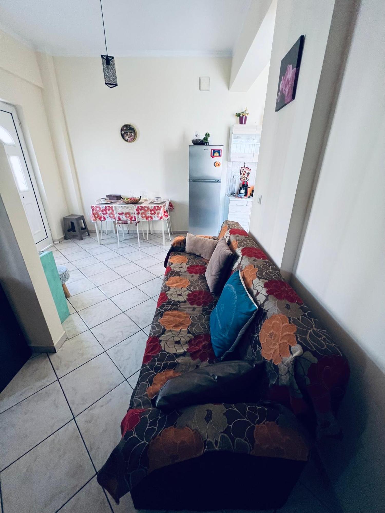 See And City Apartment 艾伊翁 外观 照片